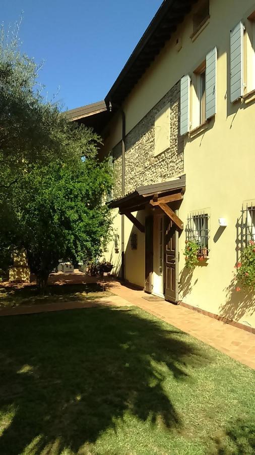 Villa Esther Маранело Екстериор снимка